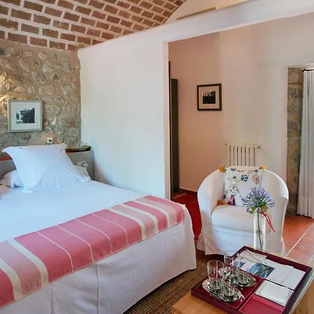 Mas Falgarona Hotel Boutique & Spa-3