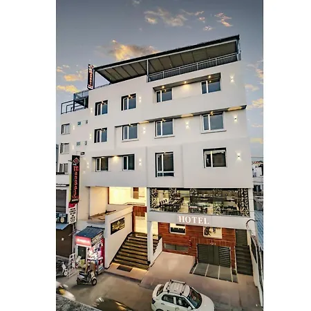 The Mangal View Residency - A Luxury Boutique Business Hotel-2