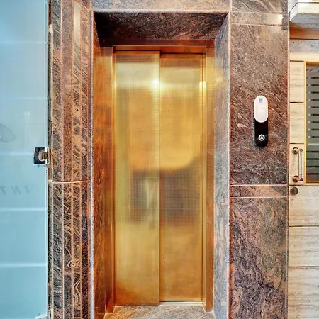 Collection O Ira International Boutique Hotel-3