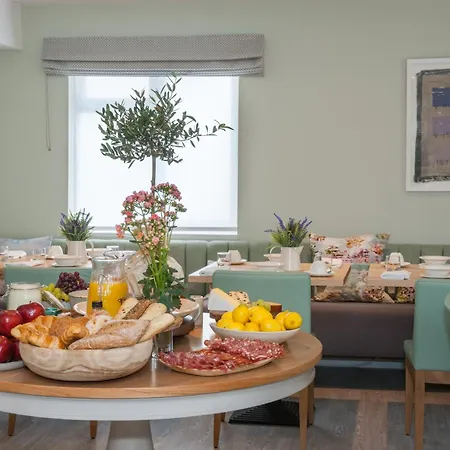 The Charm Brighton Boutique Hotel & Spa-3