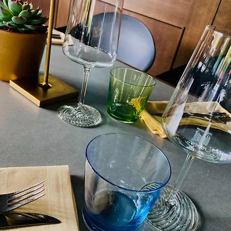 Das SinGold Hotel mit Highspeed WLAN und digitalem Schlüssel Email Adresse erforderlich-3