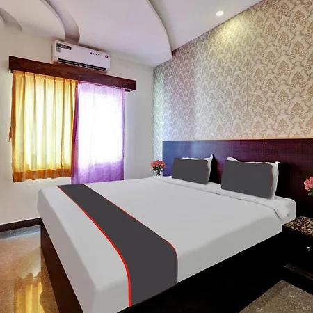 Collection O Ira International Boutique Hotel-2