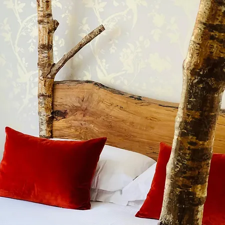 Cottage Lodge Hotel-2
