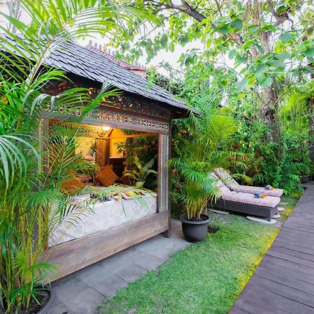 Villa Kampung Kecil Boutique Hotel-2