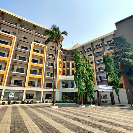 Golden Chariot Hotel Daman-3