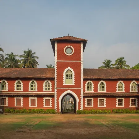 Sawantwadi Palace Boutique Art Hotel-3