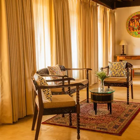 Sawantwadi Palace Boutique Art Hotel-2