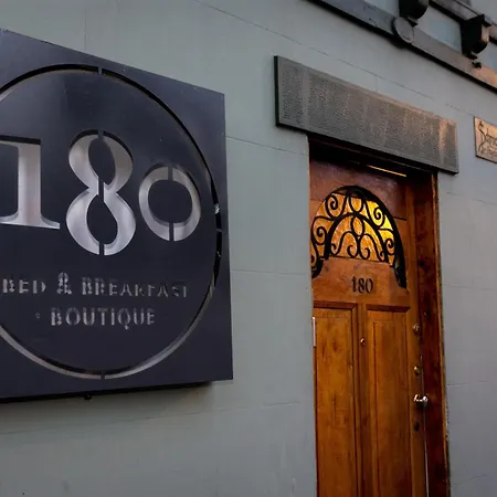 180 Hotel Boutique-3