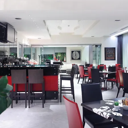Comfy Boutique Hotel-2