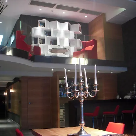Met Hotel-2