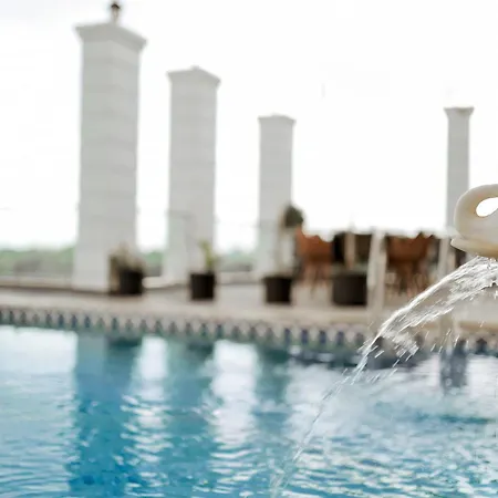 Revaas Lake View Boutique Stay-2