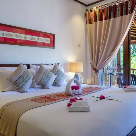 Riverside Boutique Resort, Vang Vieng-3