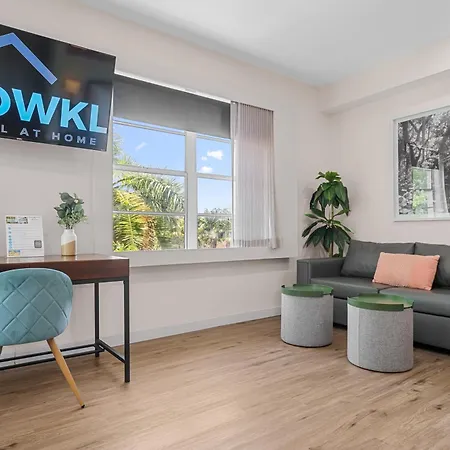 Greenview Hotel By Lowkl-2