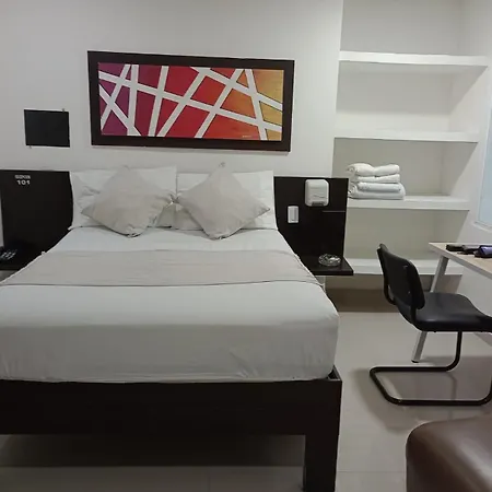 Hotel Plaza Norte Cali-3