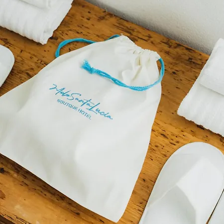 Boutique Hotel Molo Santa Lucia-2