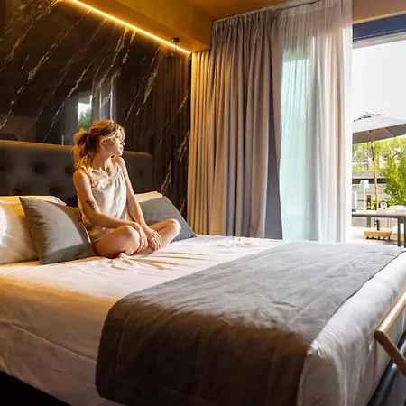 Boutique Hotel Sirmione-3