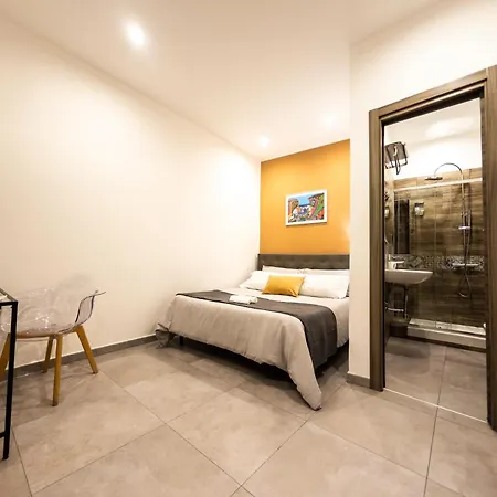 Sant'Agostino Boutique Rooms-3