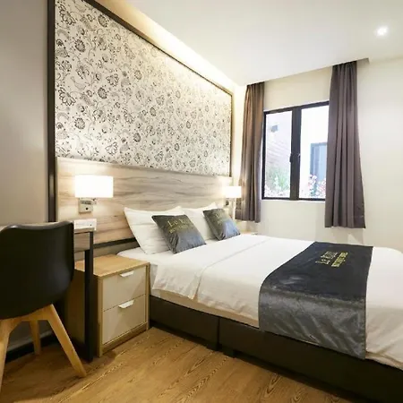 Le Ruiz Boutique Hotel-3
