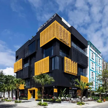 M92 Boutique Da Nang Beach Hotel-2