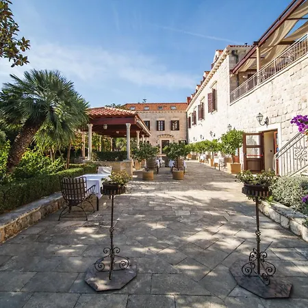 Boutique Hotel Kazbek-2