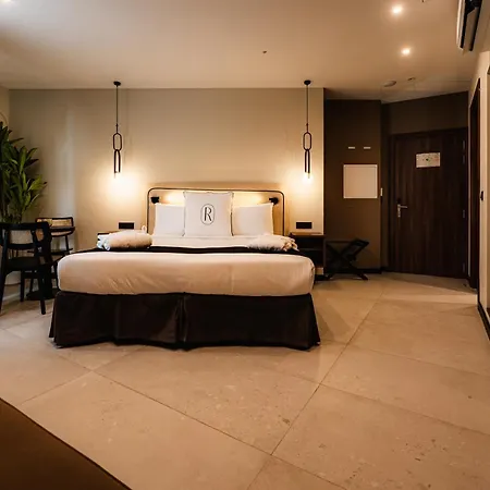 Royale Sainte Hélène Boutique Hotel-3