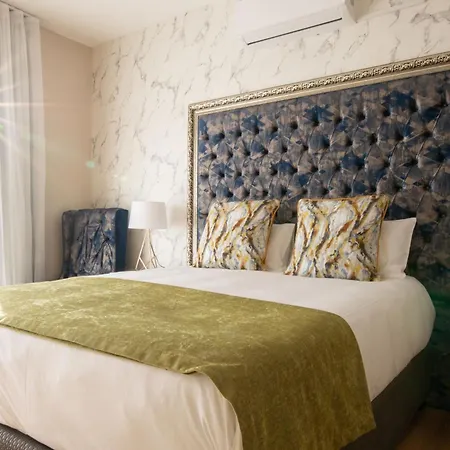 Dolphin Bay Boutique Hotel And Spa-2