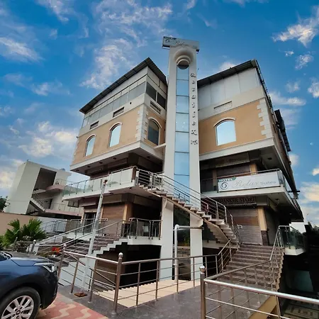 Hotel The Emporio A Boutique Rooms Near Anand Vihar Vaishali Ghaziabad-2