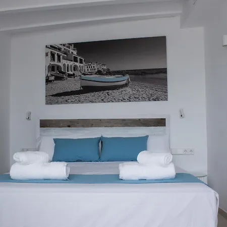 Hotel Boutique Es Blau-3