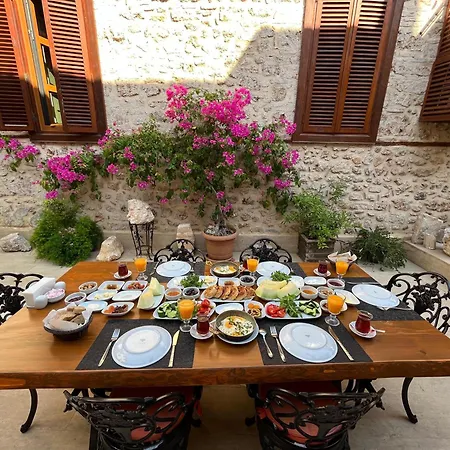 White Garden Hotel-Adult Only-2