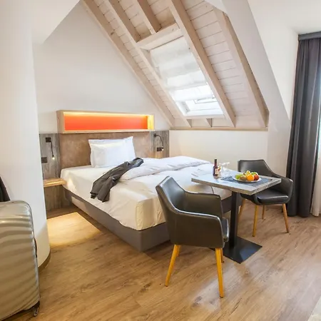 Boutiquehotel Thessoni Classic Zuerich & Residence Thessoni Home - Serviced Studios-2