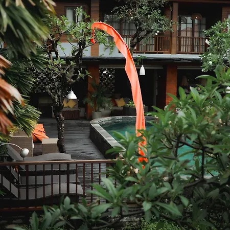 Fourteen Roses Boutique Hotel, Kuta-2