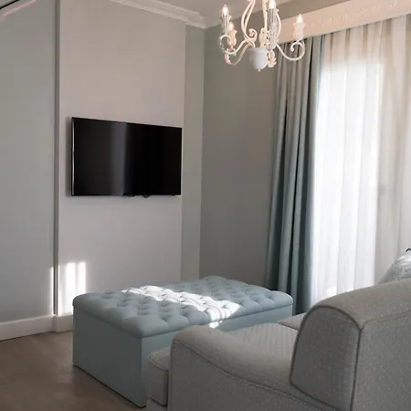 Ena Boutique Hotel & Residences-2