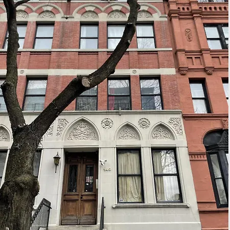 Nyc Townhouse Apartment-2