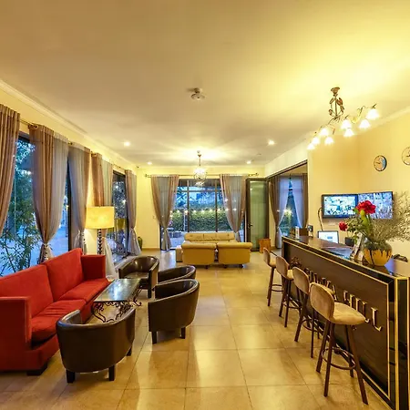 Guava Hill Boutique Hotel-3