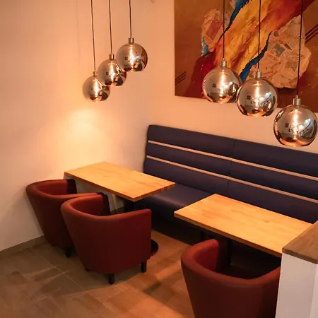 Boutique Hotel Erla-2