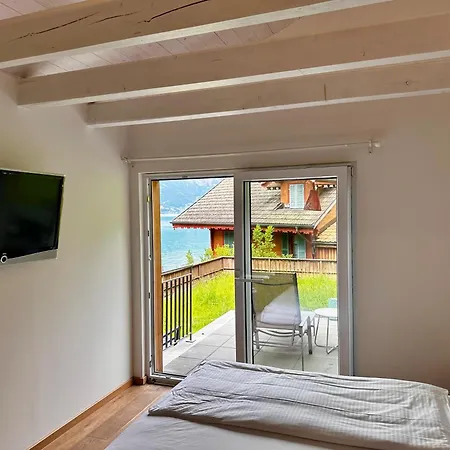 Boutique Hotel Bellevue B&B am Brienzersee Iseltwald Interlaken-2