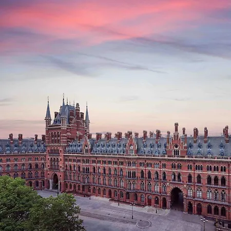 St Pancras London, Autograph Collection-2