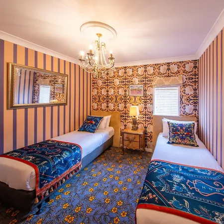 Prince'S Gate Hotel-3