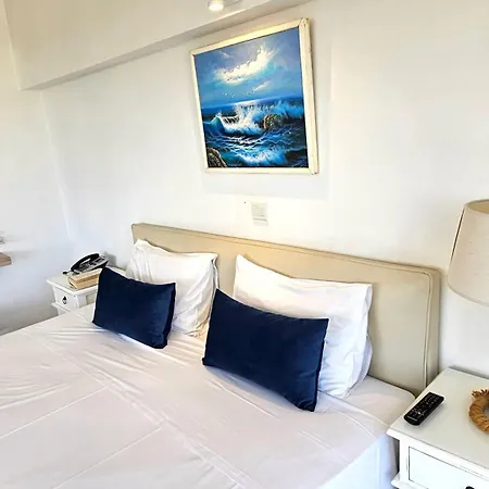 Nissilant Hotel & Suites-3