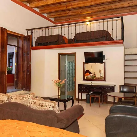 La Casona de los Gómez-3