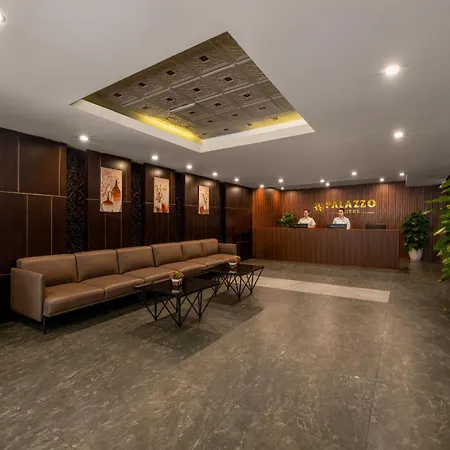 Palazzo Luxury Hotel & Bistro - Central My Khe Beach Walking Street-2