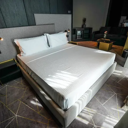 The Central View Boutique Hotel-2