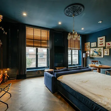 Hotel 1635-2