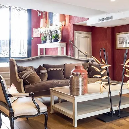 Hotel Chateaubriand-3
