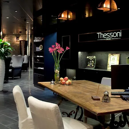 Boutiquehotel Thessoni Classic Zuerich & Residence Thessoni Home - Serviced Studios-3