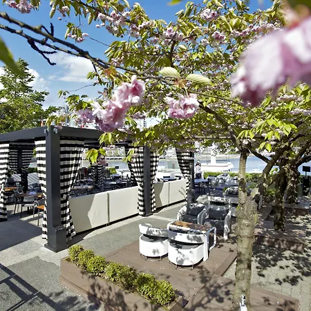 Granville Island Hotel-3