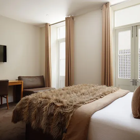 The Resident Kensington-3