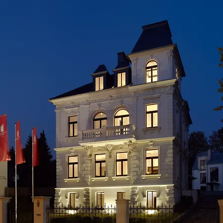 Boutique Hotel Villa am Ruhrufer Golf&Spa-3