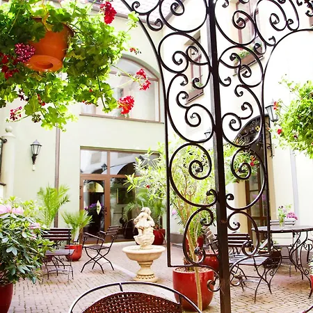 Old Riga Boutique Hotel "Vecriga"-2