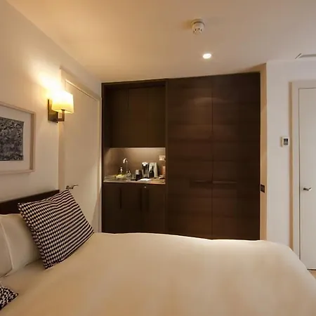 Nottingham Place Hotel-3